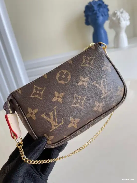 ACCESSOIRES POCHETTE LOUIS MINI VUITTON 0530